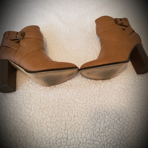 Booties - Picture 3 of 3